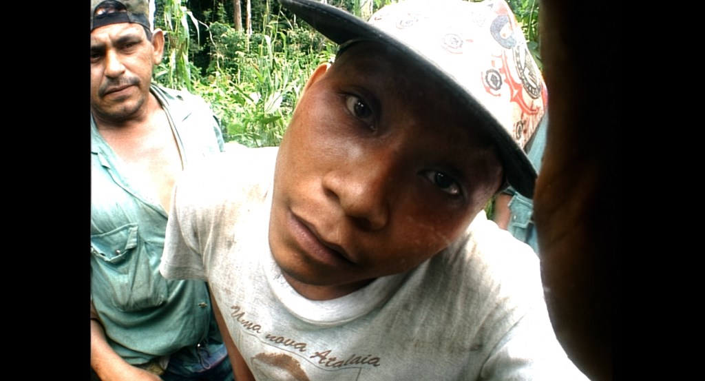 'Amazomania' zpochybňuje etiku dokumentování vzdálených domorodých kmenů