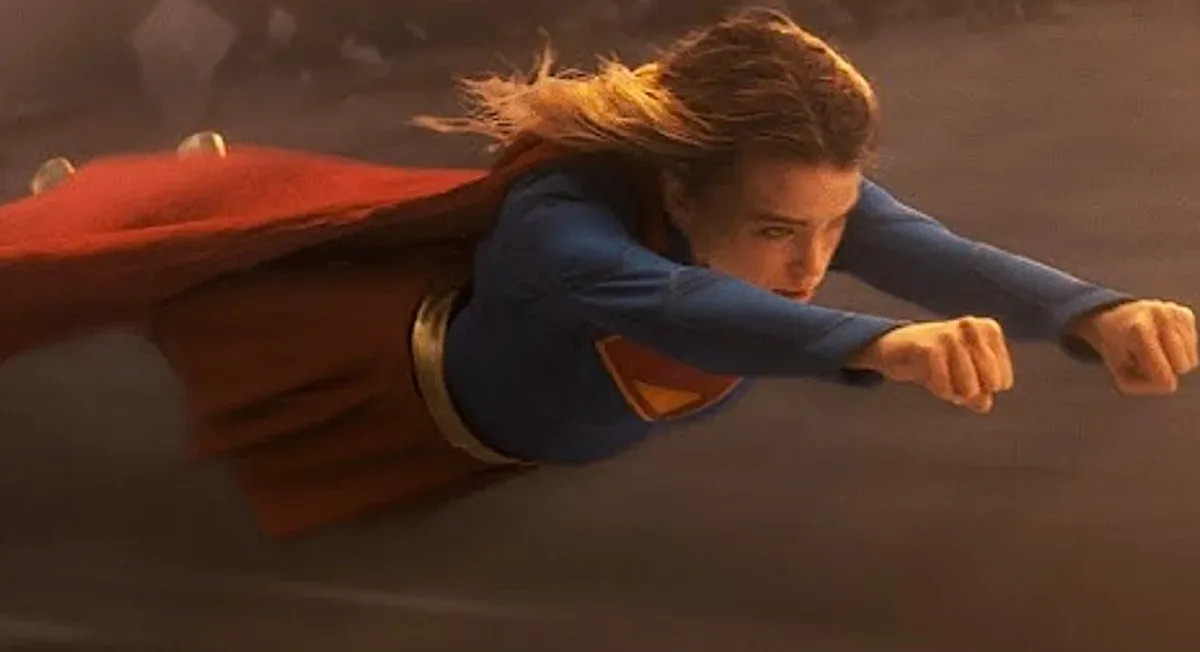 DC Studios rozsvítí pojistku na senzačním závěrečném traileru 'Supergirl' a je to totální vrchol (video)