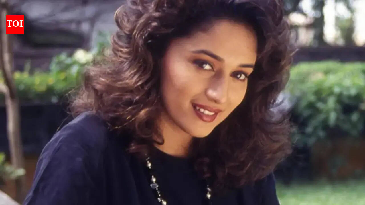 Madhuri Dixit vzpomíná, že se zastyděla, když vstoupila do branže: „Soudí vás za to, že přibíráte na váze, soudí vás, když zhubnete“ |