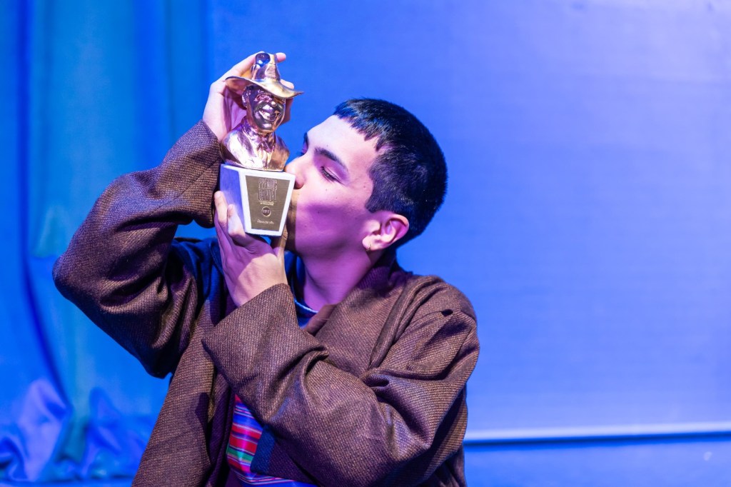 Milo J tvoří historii na Premios Gardel 2026 a další povznášející okamžiky