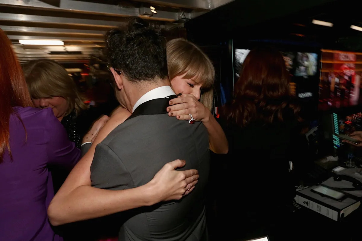 Mohli by Taylor Swift a Jack Antonoff zamířit na cenu Grammy a Oscara s 'I Knew It, I Knew You'?