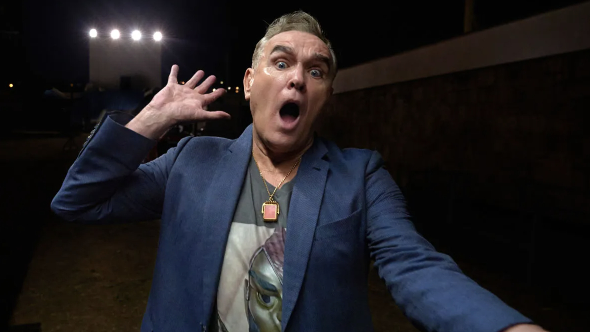 Morrissey požaduje, aby výrobce memů odstranil „zločince“ Příspěvek: Zpráva