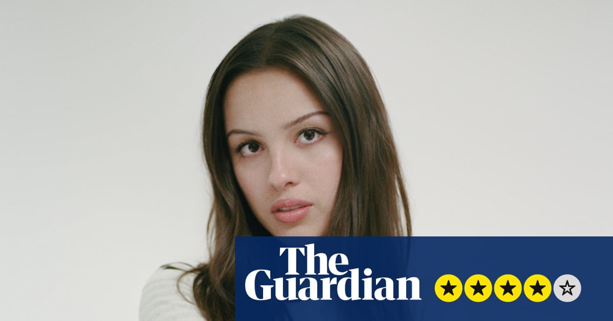 Olivia Rodrigo: You Seem Docela Sad for a Girl So in Love recenze – o kom to zpívá? Koho to zajímá, když jsou písničky tak dobré | Olivia Rodrigo