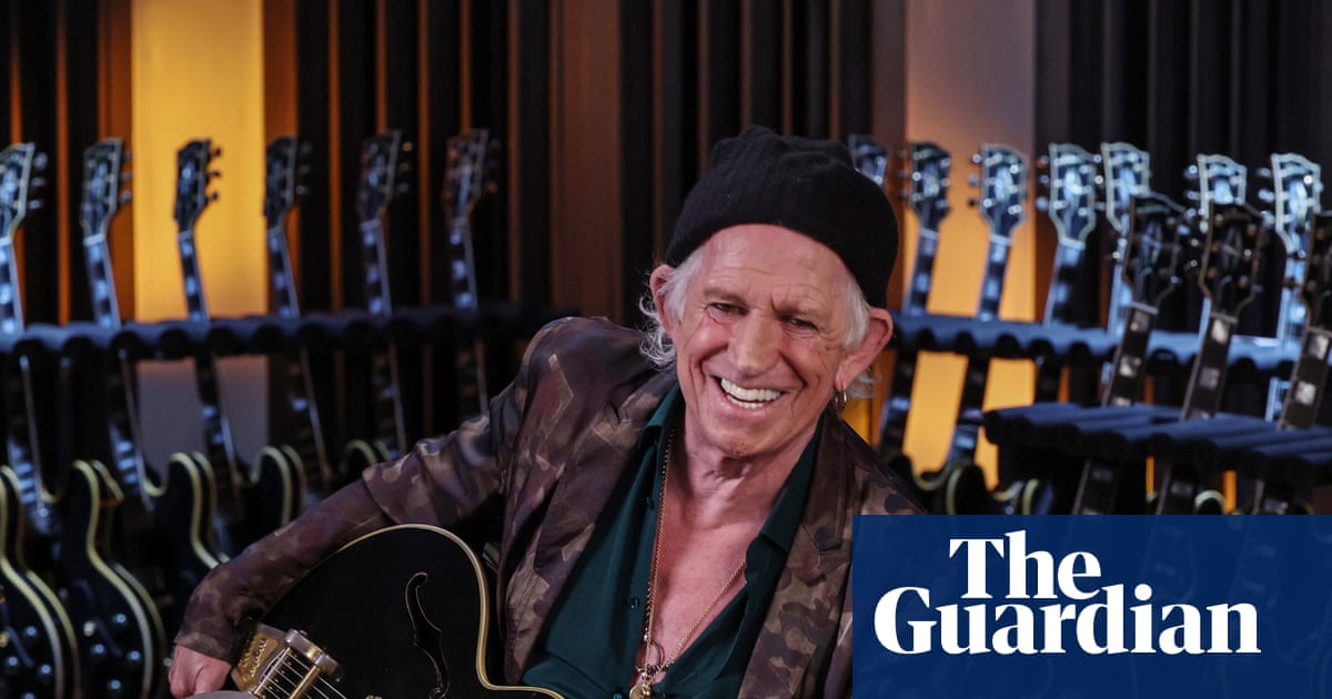 'Poslouchal bych své tělo, než zakřičí o pomoc': Keith Richards o životě 82letého pradědečka – a klání s Mickem Jaggerem | Keith Richards