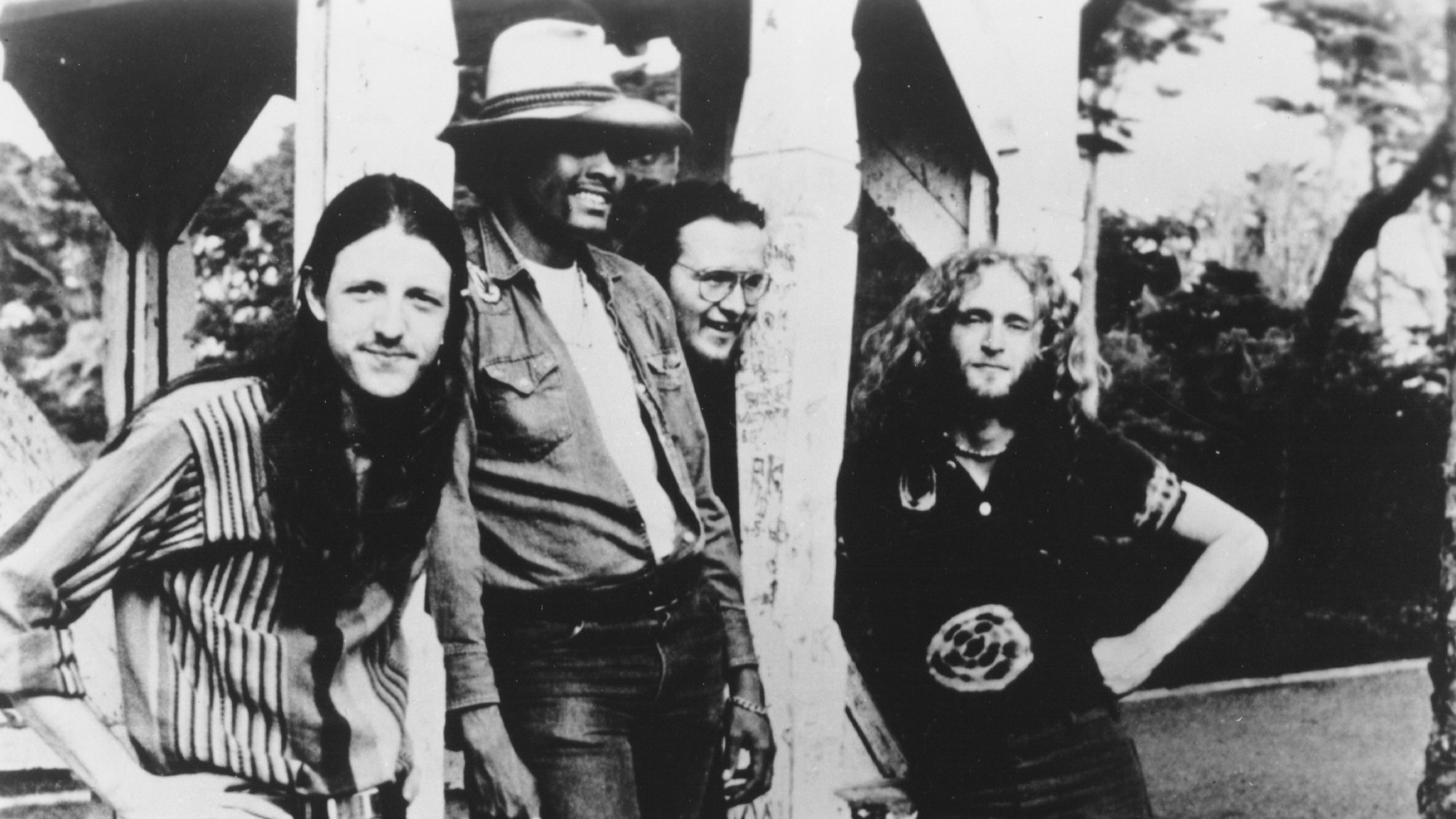 První top 40 hitů The Doobie Brothers prokázalo svou vlastní tezi o síle hudby