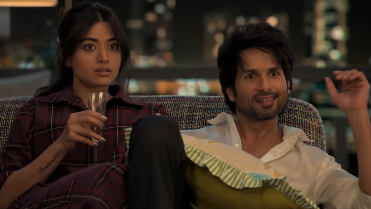 Recenze filmu 'Cocktail 2': Homi Adajania a Luv Ranjan připravují směs bez chuti