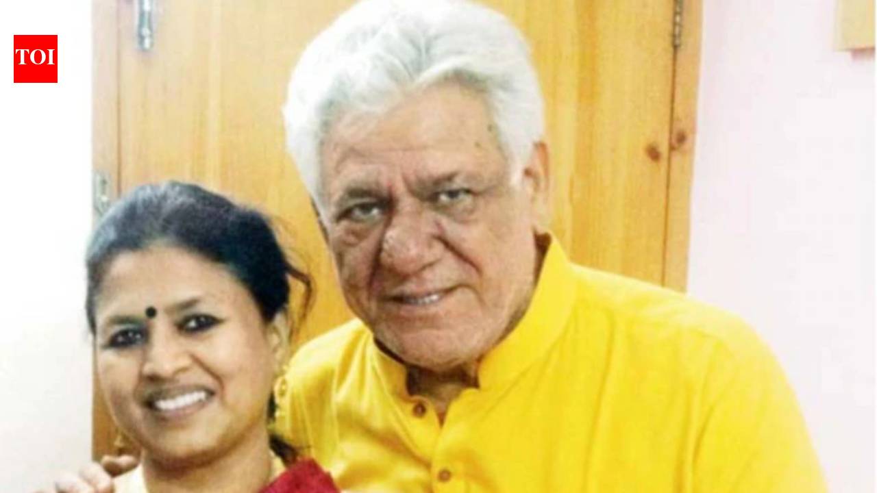 Seema Kapoor vzpomíná na aféru Om Puri během těhotenství, kdy po jejich rozchodu přišla o dítě: „Annu bhai chtěla bojovat, ale já ne“ | Novinky z hindského filmu