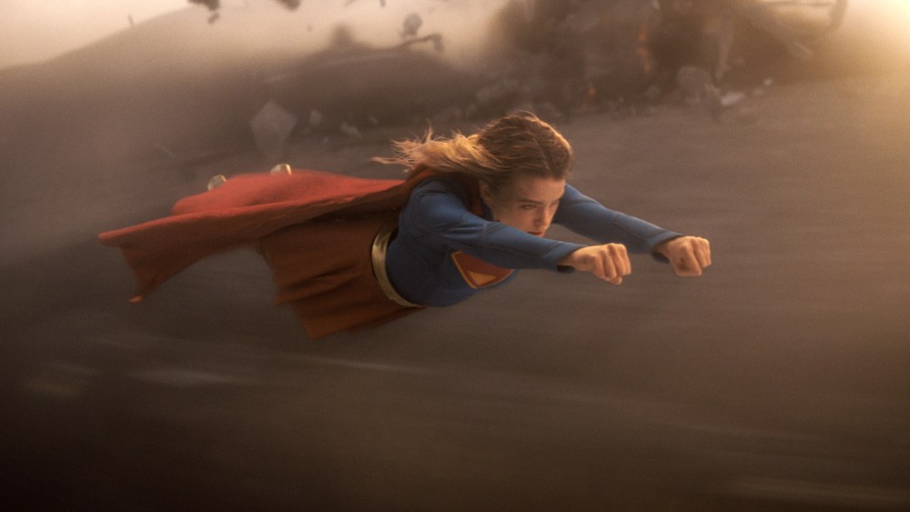 Supergirl First Reactions Divided as James Gunn's DC Universe Stalls